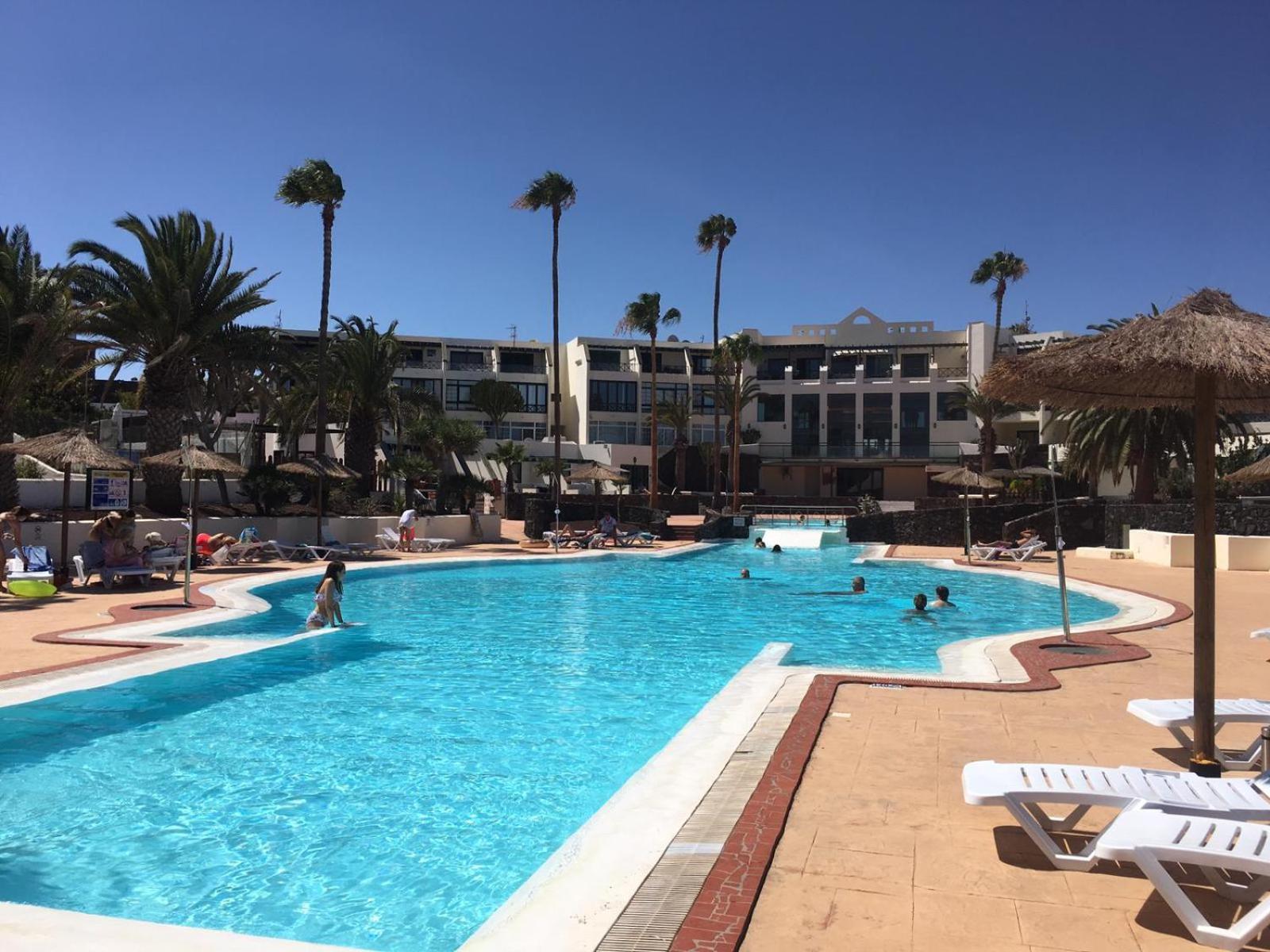 Luxury Bungalow Playa Roca Costa Teguise Exterior photo